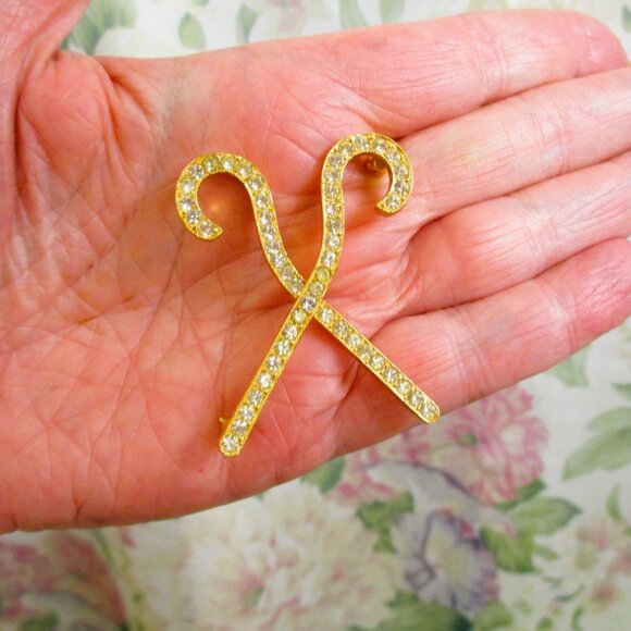 Vintage ORA Crystal Rhinestone Gold Egyptian Pharaoh Crook Scepter Brooch - Picture 10 of 15